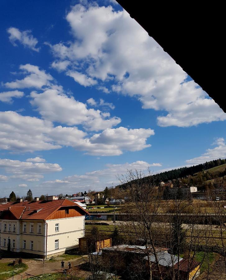 Art Apartament Ustrzyki Dolne Esterno foto